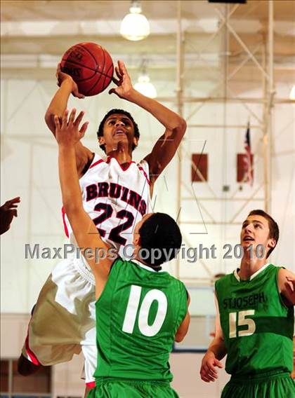 Thumbnail 2 in Pacific Hills vs. St. Joseph photogallery.