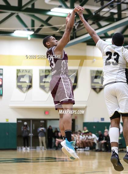 Thumbnail 3 in Edison Tech @ Rush-Henrietta (Section 5 Class AA Quarterfinal) photogallery.