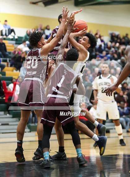 Thumbnail 2 in Edison Tech @ Rush-Henrietta (Section 5 Class AA Quarterfinal) photogallery.