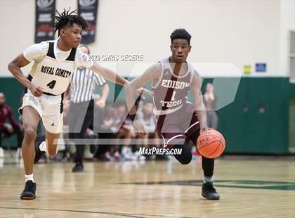 Thumbnail 2 in Edison Tech @ Rush-Henrietta (Section 5 Class AA Quarterfinal) photogallery.