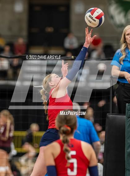 Thumbnail 2 in Woods Cross vs. Springville (UHSAA 5A 2nd Round) photogallery.
