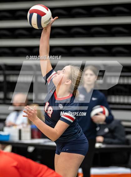 Thumbnail 3 in Woods Cross vs. Springville (UHSAA 5A 2nd Round) photogallery.