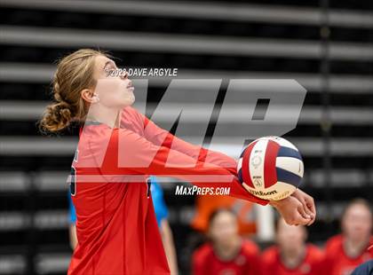 Thumbnail 3 in Woods Cross vs. Springville (UHSAA 5A 2nd Round) photogallery.