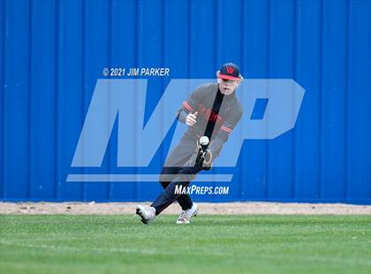 Thumbnail 2 in Vista Ridge vs. Westlake (Hill Country Classic) photogallery.