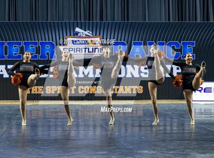 Thumbnail 3 in Globe (AIA Division IV Final) photogallery.