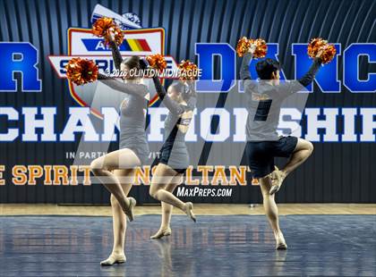 Thumbnail 2 in Globe (AIA Division IV Final) photogallery.