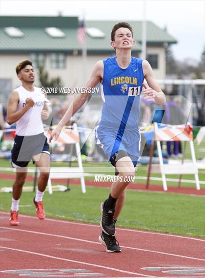 Thumbnail 1 in 4th Annual Randy Sturgeon Invitational (Boys 1600) photogallery.