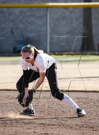 Thumbnail 3 in Sachse vs Bishop Lynch (Mesquite ISD Invitational)  photogallery.