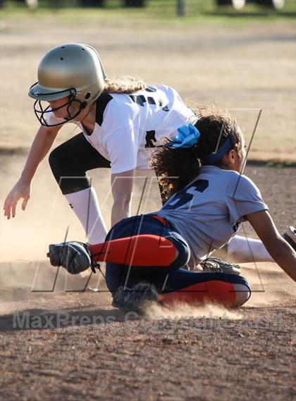 Thumbnail 3 in Sachse vs Bishop Lynch (Mesquite ISD Invitational)  photogallery.