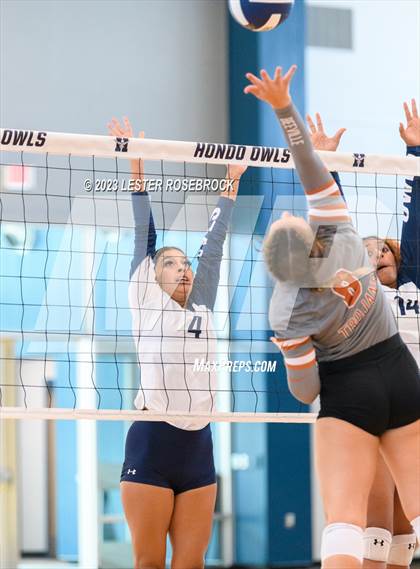 Thumbnail 1 in Jones @ Hondo (Hondo Volleyball Tournament) photogallery.