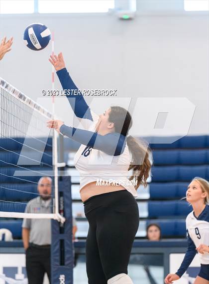Thumbnail 2 in Jones @ Hondo (Hondo Volleyball Tournament) photogallery.