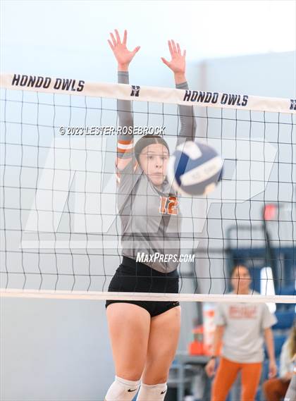 Thumbnail 3 in Jones @ Hondo (Hondo Volleyball Tournament) photogallery.
