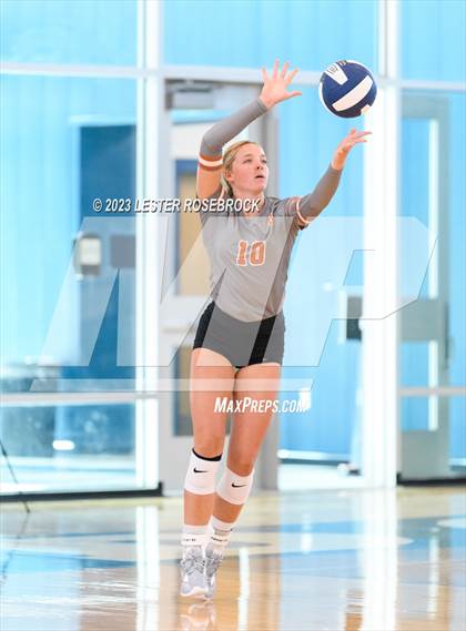 Thumbnail 2 in Jones @ Hondo (Hondo Volleyball Tournament) photogallery.
