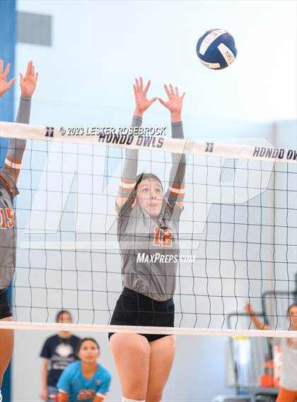Thumbnail 1 in Jones @ Hondo (Hondo Volleyball Tournament) photogallery.