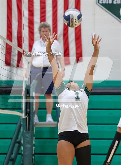 Thumbnail 1 in Elmont Memorial @ Valley Stream North photogallery.