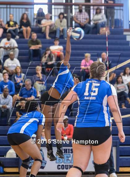 Thumbnail 3 in Riverwood vs River Ridge (GHSA Region Playoff) photogallery.