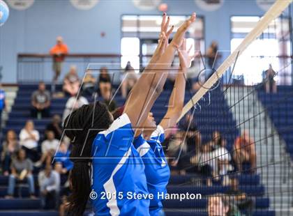 Thumbnail 1 in Riverwood vs River Ridge (GHSA Region Playoff) photogallery.
