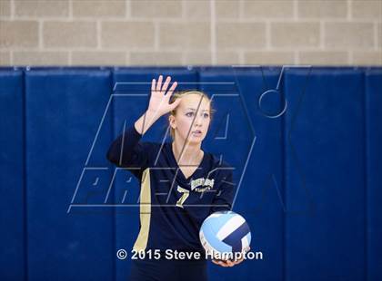 Thumbnail 2 in Riverwood vs River Ridge (GHSA Region Playoff) photogallery.