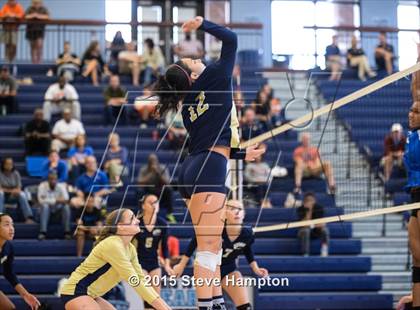 Thumbnail 2 in Riverwood vs River Ridge (GHSA Region Playoff) photogallery.