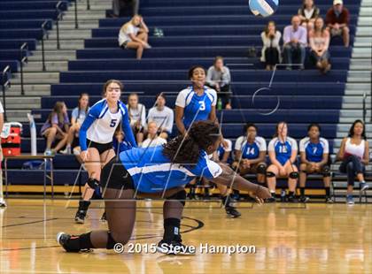 Thumbnail 3 in Riverwood vs River Ridge (GHSA Region Playoff) photogallery.