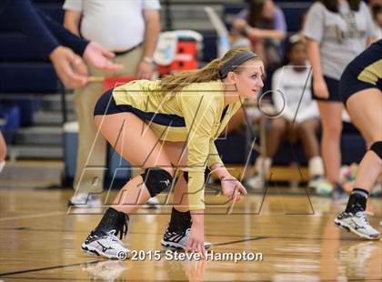 Thumbnail 1 in Riverwood vs River Ridge (GHSA Region Playoff) photogallery.