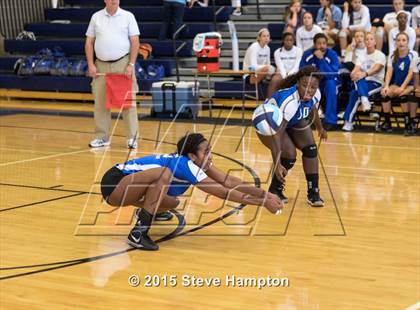 Thumbnail 3 in Riverwood vs River Ridge (GHSA Region Playoff) photogallery.