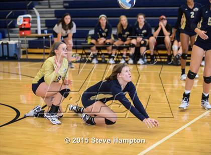 Thumbnail 1 in Riverwood vs River Ridge (GHSA Region Playoff) photogallery.