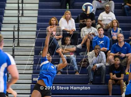 Thumbnail 1 in Riverwood vs River Ridge (GHSA Region Playoff) photogallery.