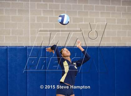 Thumbnail 2 in Riverwood vs River Ridge (GHSA Region Playoff) photogallery.