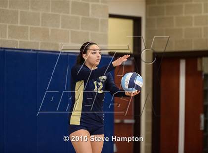 Thumbnail 3 in Riverwood vs River Ridge (GHSA Region Playoff) photogallery.