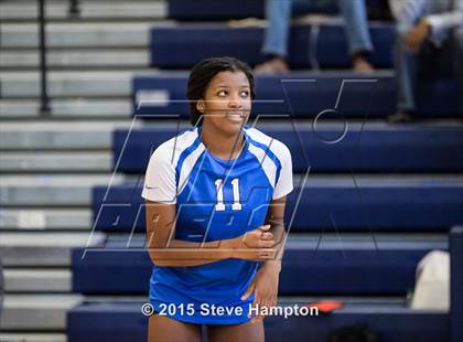 Thumbnail 1 in Riverwood vs River Ridge (GHSA Region Playoff) photogallery.