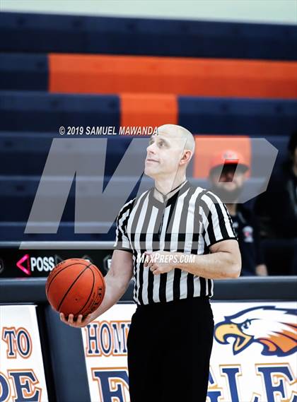 Thumbnail 1 in Chaminade vs. St. Anthony (Marianist Classic) photogallery.