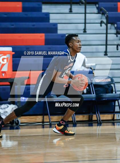 Thumbnail 3 in Chaminade vs. St. Anthony (Marianist Classic) photogallery.