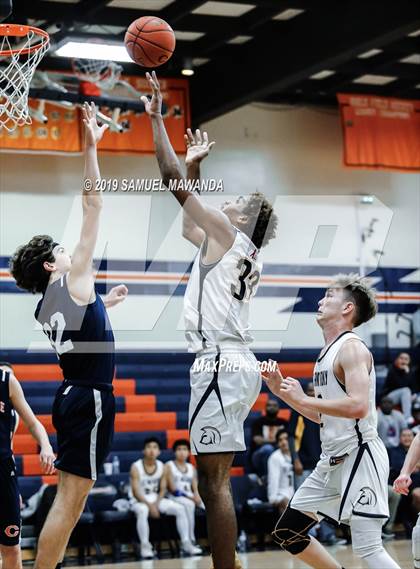 Thumbnail 2 in Chaminade vs. St. Anthony (Marianist Classic) photogallery.