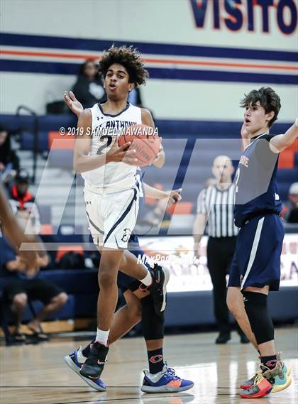 Thumbnail 1 in Chaminade vs. St. Anthony (Marianist Classic) photogallery.