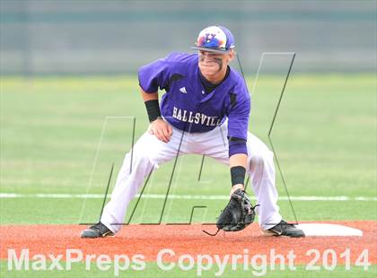 Thumbnail 2 in Liberty vs. Hallsville  (UIL 4A Region 2 Semifinal) photogallery.