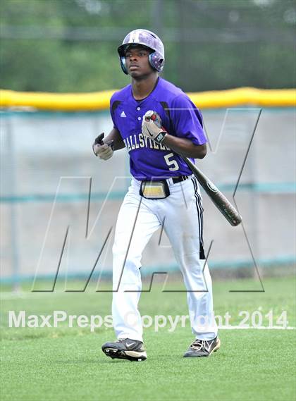 Thumbnail 1 in Liberty vs. Hallsville  (UIL 4A Region 2 Semifinal) photogallery.