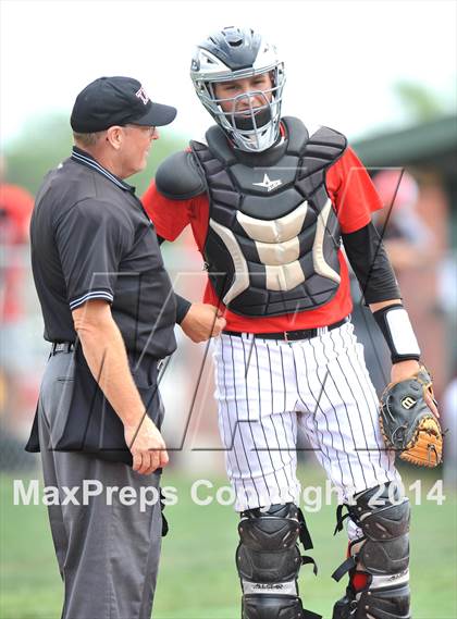 Thumbnail 2 in Liberty vs. Hallsville  (UIL 4A Region 2 Semifinal) photogallery.