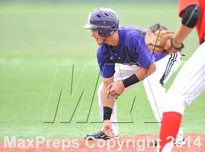 Thumbnail 3 in Liberty vs. Hallsville  (UIL 4A Region 2 Semifinal) photogallery.