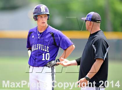 Thumbnail 2 in Liberty vs. Hallsville  (UIL 4A Region 2 Semifinal) photogallery.