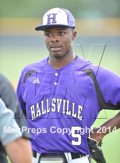 Thumbnail 2 in Liberty vs. Hallsville  (UIL 4A Region 2 Semifinal) photogallery.