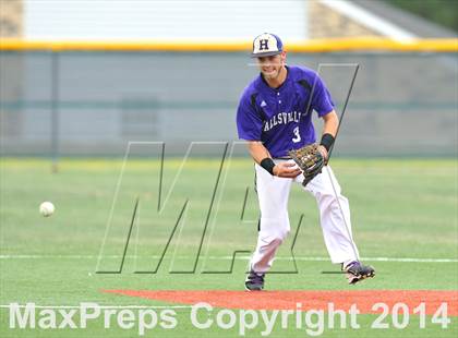Thumbnail 2 in Liberty vs. Hallsville  (UIL 4A Region 2 Semifinal) photogallery.