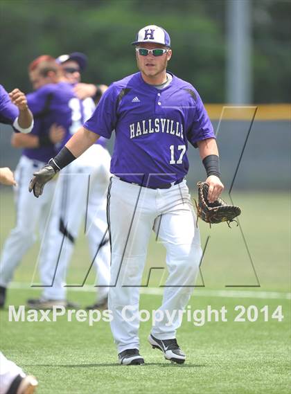 Thumbnail 1 in Liberty vs. Hallsville  (UIL 4A Region 2 Semifinal) photogallery.