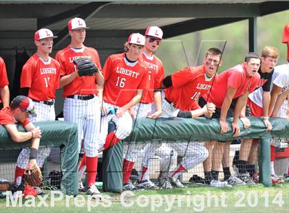Thumbnail 3 in Liberty vs. Hallsville  (UIL 4A Region 2 Semifinal) photogallery.