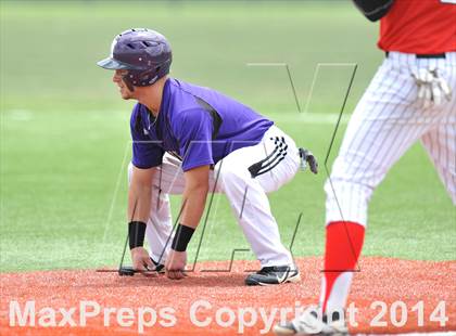 Thumbnail 3 in Liberty vs. Hallsville  (UIL 4A Region 2 Semifinal) photogallery.