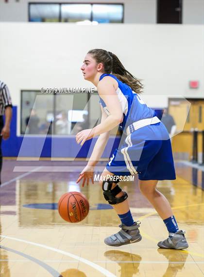 Thumbnail 2 in Haldane vs. Millbrook (NYSPHSAA Class C Regional Semifinal) photogallery.