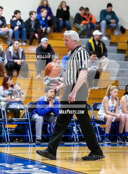 Thumbnail 3 in Haldane vs. Millbrook (NYSPHSAA Class C Regional Semifinal) photogallery.