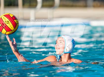 Thumbnail 1 in Mira Loma @ Laguna Creek photogallery.