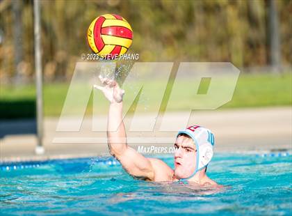 Thumbnail 1 in Mira Loma @ Laguna Creek photogallery.