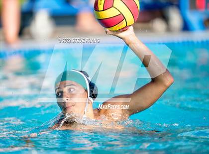 Thumbnail 1 in Mira Loma @ Laguna Creek photogallery.